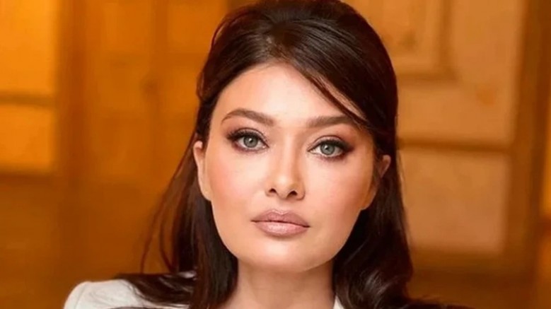 Nurgül Yeşilçay, Cannes'da 
