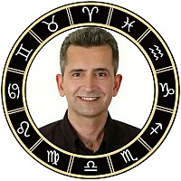 Astrolog İslam Akar